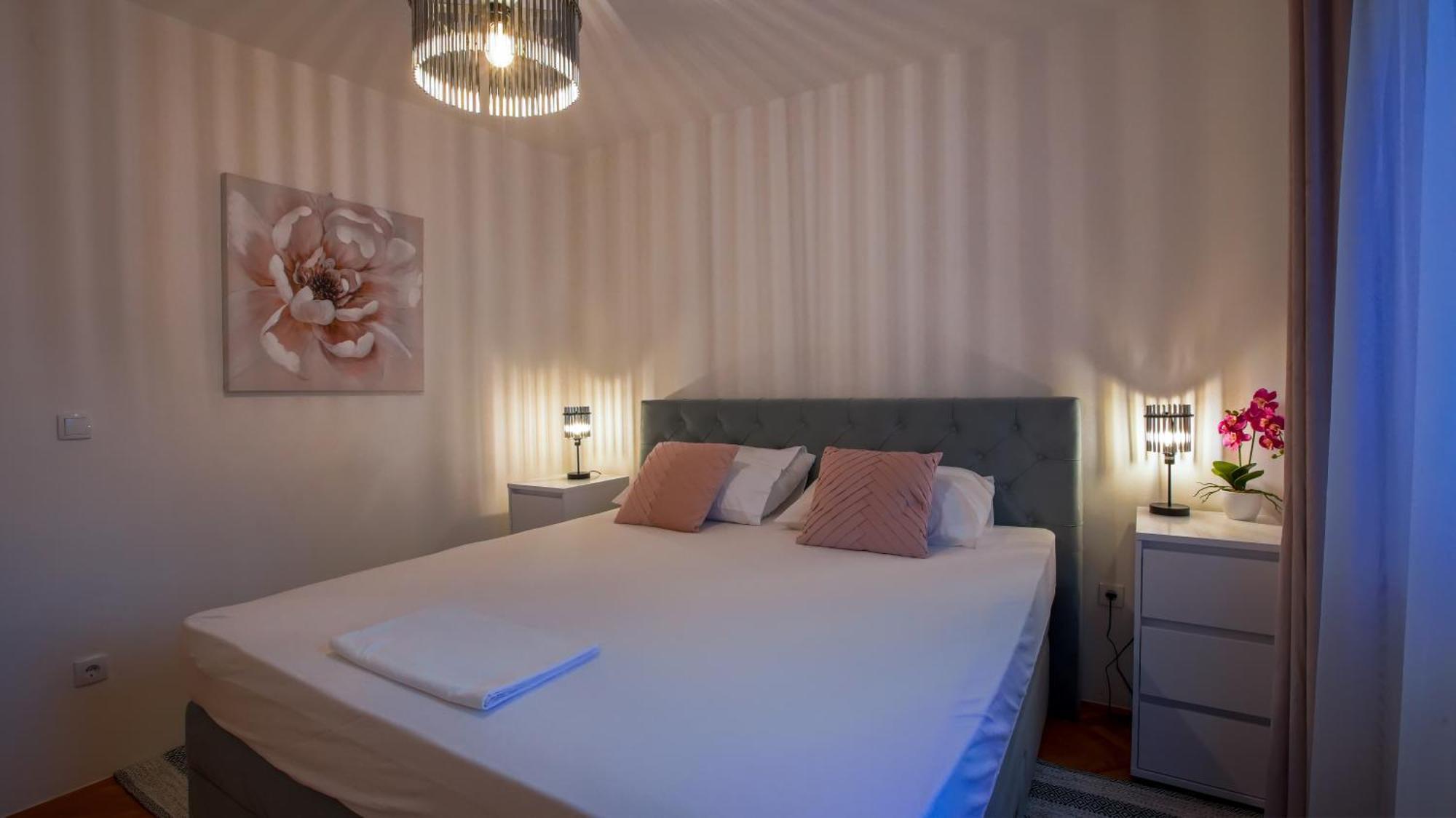 Apartman Mia With Pool1 Split Exterior photo